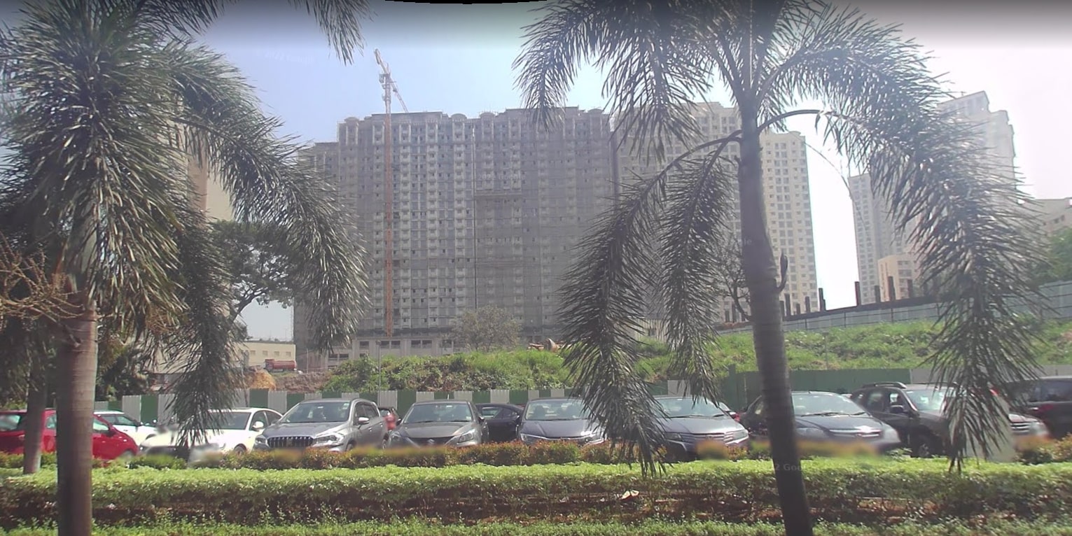 Main - Hiranandani Regent Hill, Powai